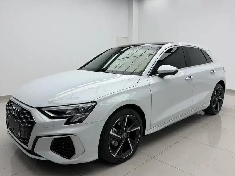 Audi A3 2022 Sportback 35 TFSI Fashion Sport — миниатюра 1