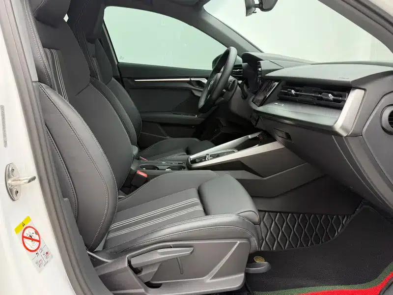 Audi A3 2022 Sportback 35 TFSI Fashion Sport — миниатюра 13