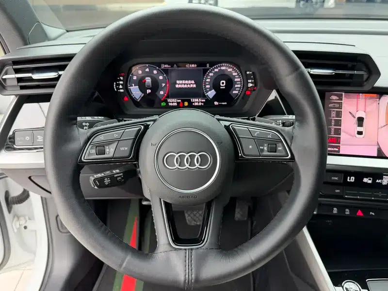 Audi A3 2022 Sportback 35 TFSI Fashion Sport — миниатюра 10
