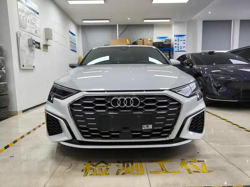 2022 Audi A3 A3L Limousine 35 TFSI Progressive Sport — миниатюра 2