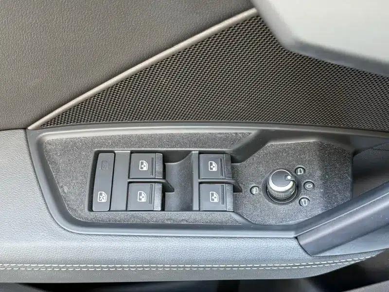 Audi A3 2023 Sportback 35 TFSI Fashion Sport — миниатюра 21