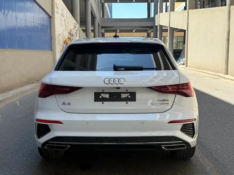 Audi A3 2023 Sportback 35 TFSI Fashion Sport — миниатюра 5