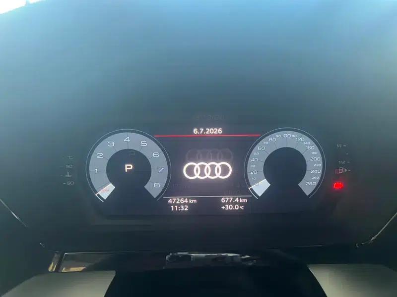 Audi A3 2023 Sportback 35 TFSI Fashion Sport — миниатюра 12