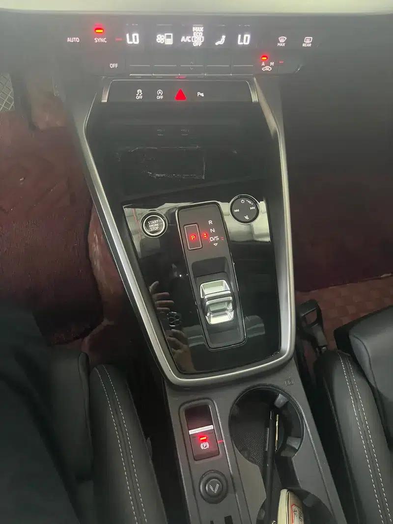 Audi A3 2023 Sportback 35 TFSI Fashion Sport — миниатюра 13