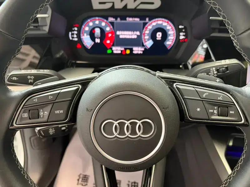 Audi A3 2024 Sportback 35 TFSI RS Package (Sports Edition) — миниатюра 15