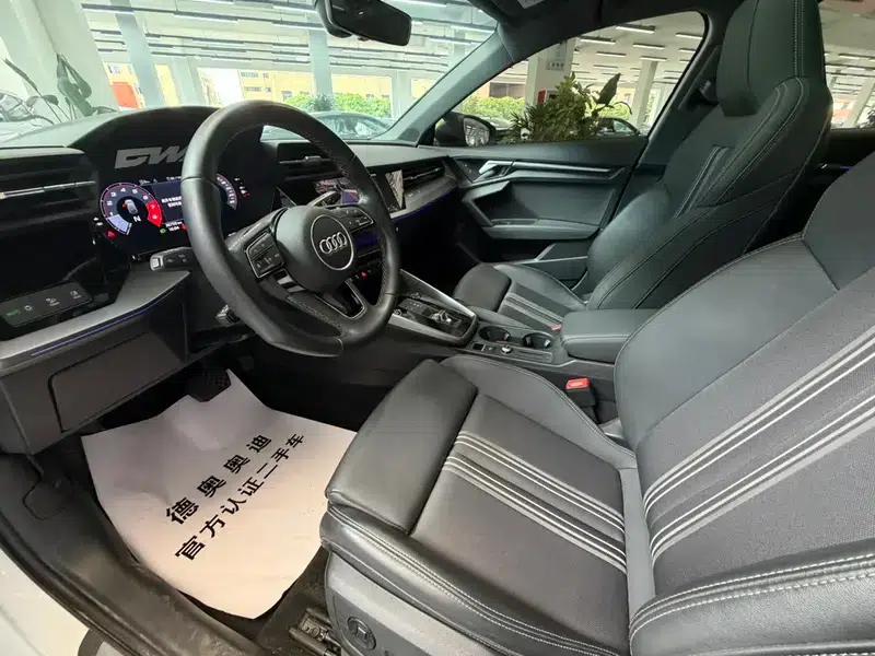 Audi A3 2024 Sportback 35 TFSI RS Package (Sports Edition) — миниатюра 18