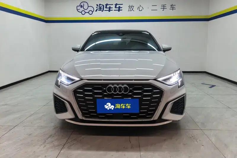 Audi A3 2024 Sportback 35 TFSI Fashion Sport — миниатюра 2