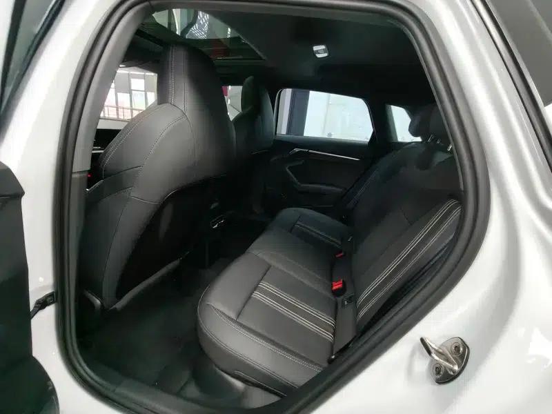Audi A3 2022 Sportback 35 TFSI Fashion Sport — миниатюра 16