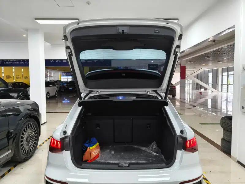 Audi A3 2022 Sportback 35 TFSI Fashion Sport — миниатюра 17
