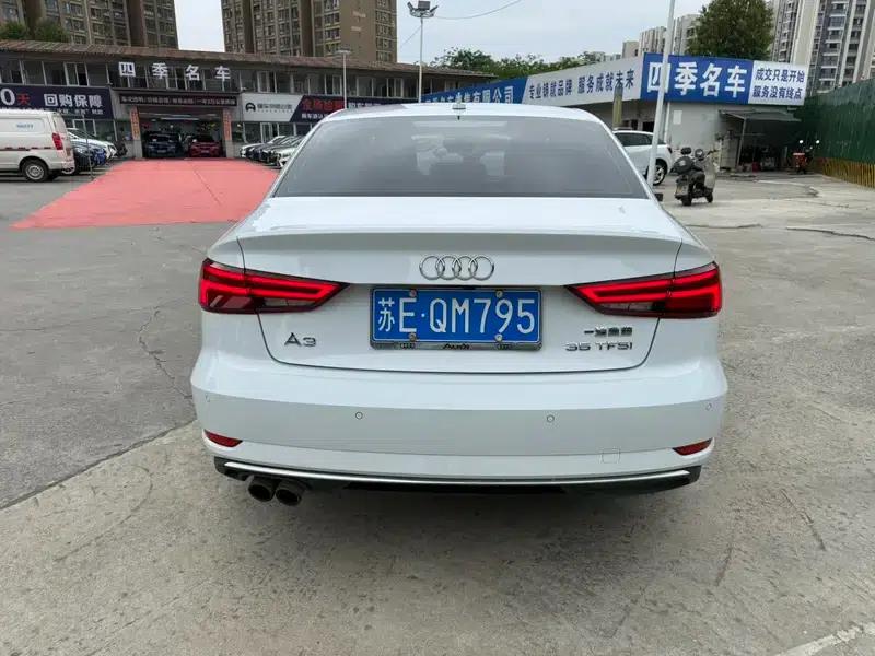 Audi A3 2018 30th Anniversary Edition Limousine 35 TFSI Fashion Model — миниатюра 5