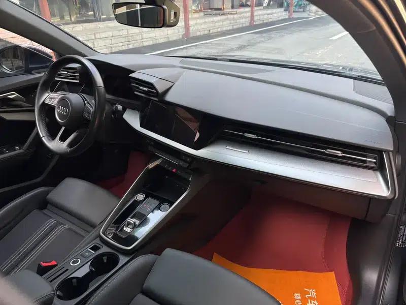 Audi A3 2024 Sportback 35 TFSI Fashion Sport — миниатюра 9