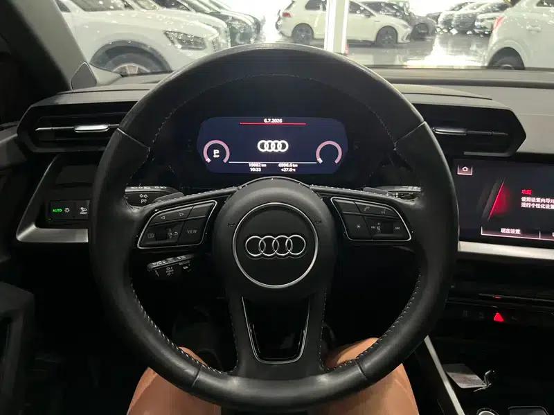 Audi A3 2021 Sportback 35 TFSI Fashion Sport — миниатюра 16