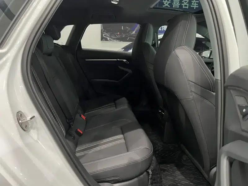 Audi A3 2021 Sportback 35 TFSI Fashion Sport — миниатюра 20