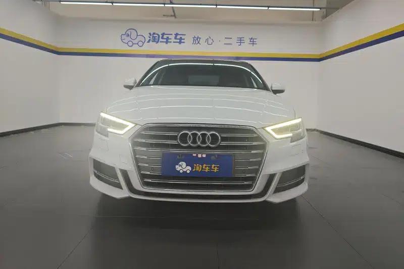 Audi A3 2020 Sportback 35 TFSI Fashion Edition (National V Emission Standard) — миниатюра 2