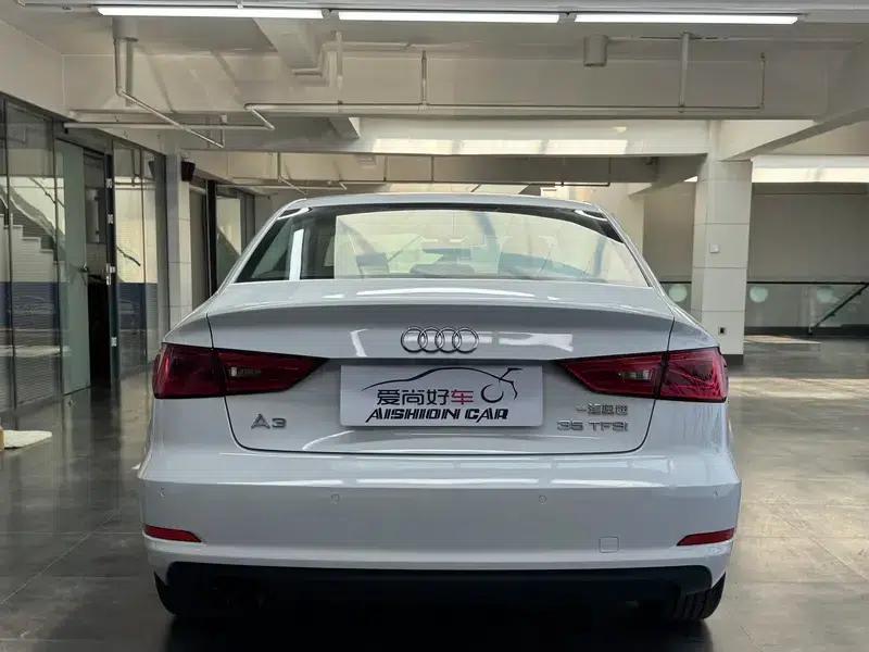 Audi A3 2015 Limousine 35 TFSI Millionth Anniversary Smart Edition — миниатюра 6