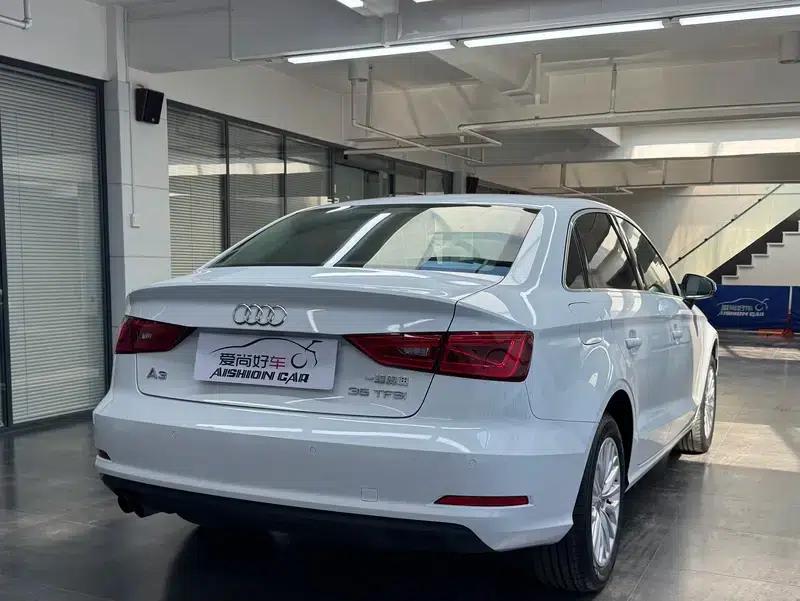 Audi A3 2015 Limousine 35 TFSI Millionth Anniversary Smart Edition — миниатюра 7