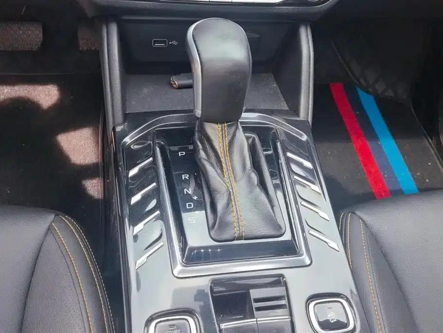 Bestune T77 2019 Facelift 230 TID Automatic Luxury Model (National V Emission Standard) — миниатюра 16