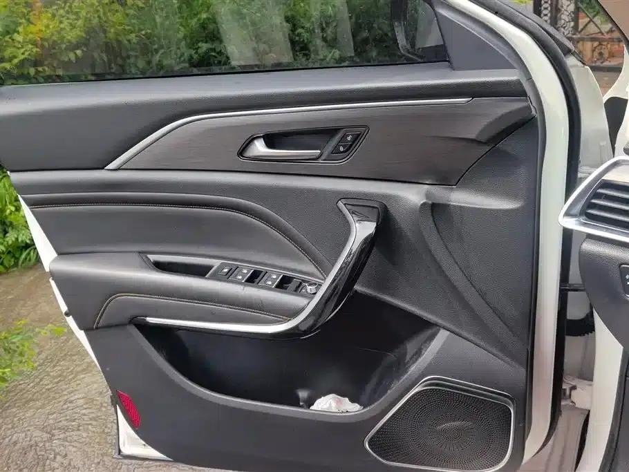 Bestune T77 2019 Facelift 230 TID Automatic Luxury Model (National V Emission Standard) — миниатюра 7