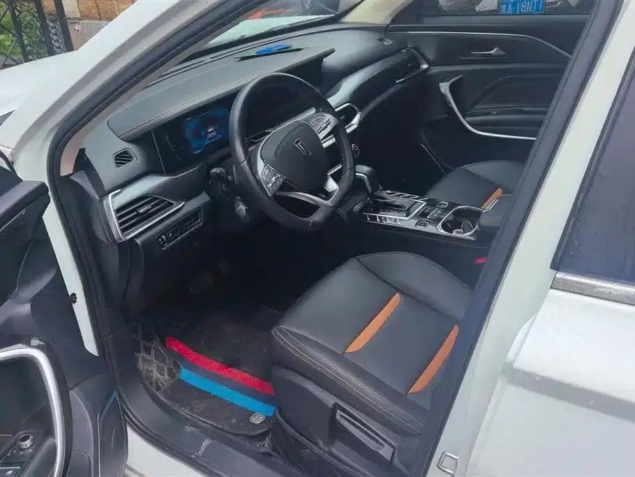 Bestune T77 2019 Facelift 230 TID Automatic Luxury Model (National V Emission Standard) — миниатюра 9