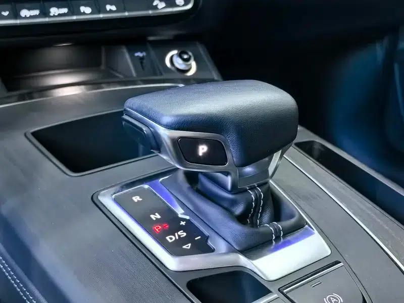 Audi Q5L 2022 Facelift 45T Luxury Elegance — миниатюра 16