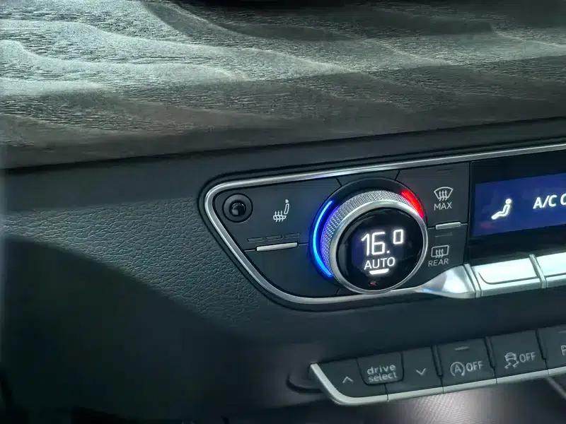 Audi Q5L 2022 Facelift 45T Luxury Elegance — миниатюра 9