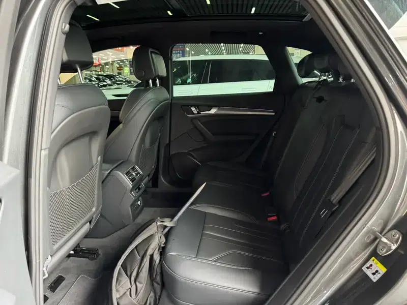 Audi Q5L 2024 40TFSI Luxury Dynamic — миниатюра 8