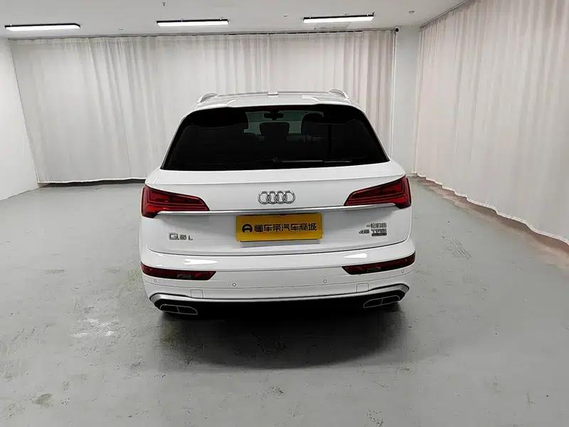 Audi Q5L 2022 2.0T Automatic AWD 5-seater Factory Custom Edition — миниатюра 6