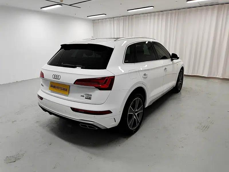 Audi Q5L 2022 2.0T Automatic AWD 5-seater Factory Custom Edition — миниатюра 7