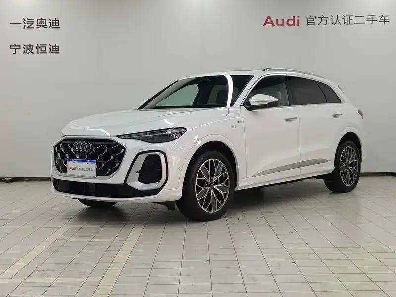 Audi Q5L 2026 2.0T Exclusive Edition for Million Users — миниатюра 1