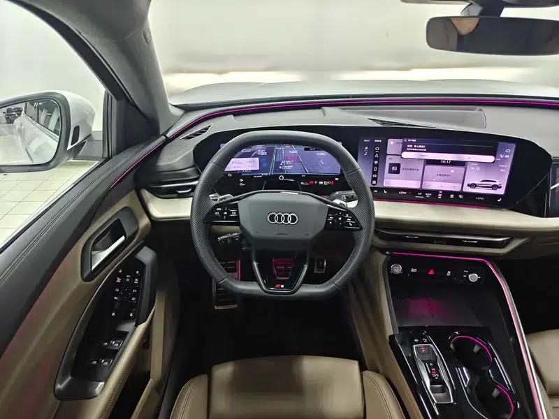 Audi Q5L 2026 2.0T Exclusive Edition for Million Users — миниатюра 13
