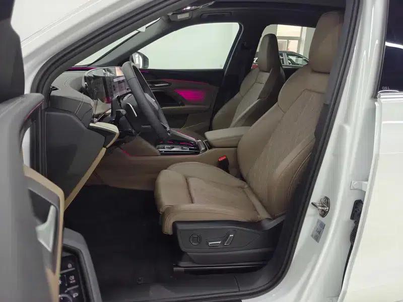 Audi Q5L 2026 2.0T Exclusive Edition for Million Users — миниатюра 15