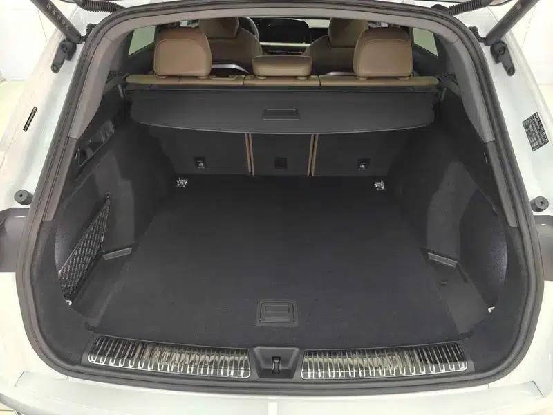Audi Q5L 2026 2.0T Exclusive Edition for Million Users — миниатюра 20