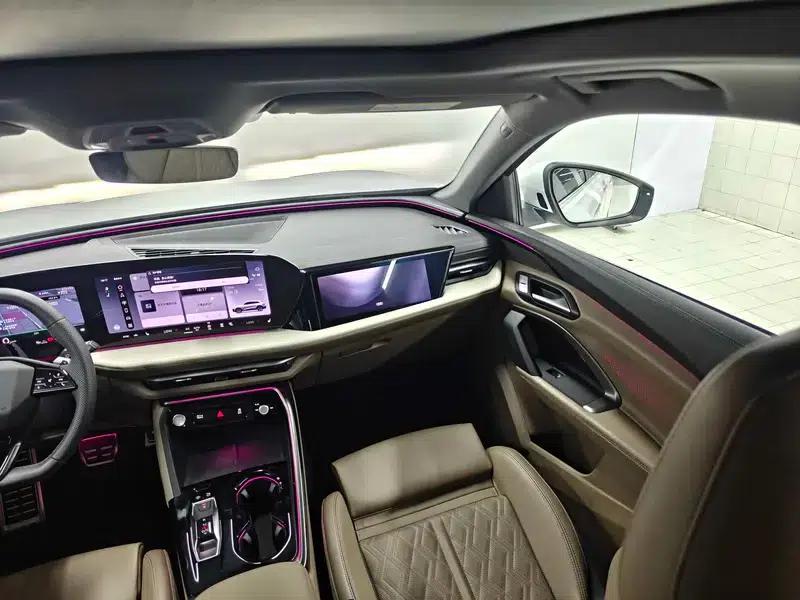 Audi Q5L 2026 2.0T Exclusive Edition for Million Users — миниатюра 10