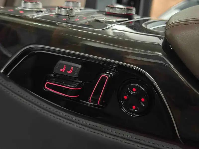 2016 Audi A8 A8L 6.3 FSI W12 quattro Flagship Model — миниатюра 11