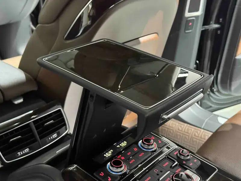2016 Audi A8 A8L 6.3 FSI W12 quattro Flagship Model — миниатюра 21
