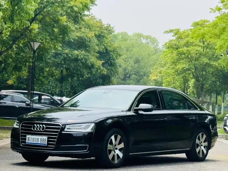 2013 Audi A8 A8L 45 TFSI quattro Luxury — миниатюра 1