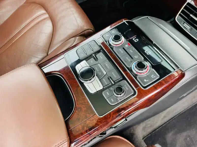 2013 Audi A8 A8L 45 TFSI quattro Luxury — миниатюра 8