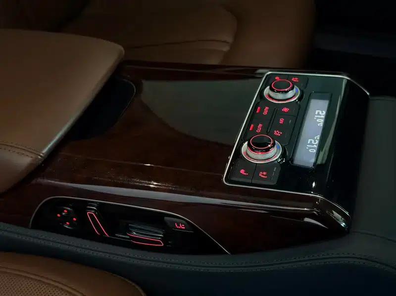 2011 Audi A8 A8L 3.0 TFSI quattro Luxury (245kW) — миниатюра 14
