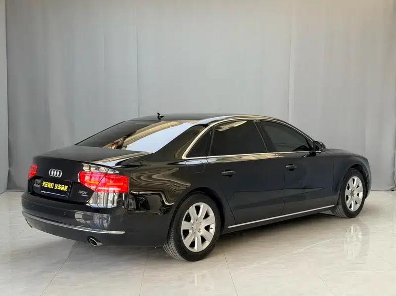 2011 Audi A8 A8L 3.0 TFSI quattro Luxury (245kW) — миниатюра 4
