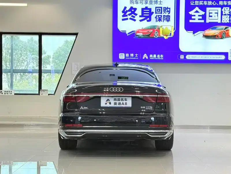 2019 Audi A8 A8L 50 TFSI quattro Luxury — миниатюра 5