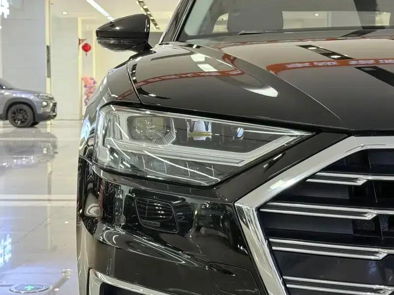 2019 Audi A8 A8L 50 TFSI quattro Luxury — миниатюра 7