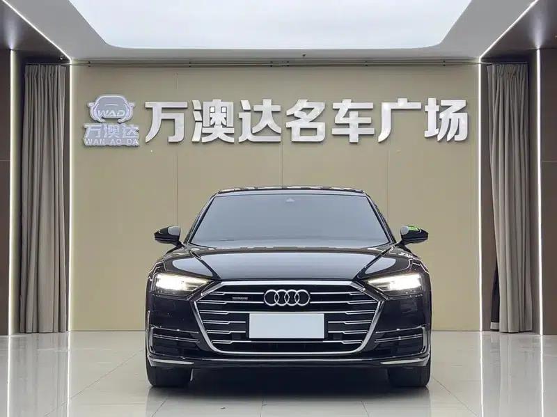 2022 Audi A8 A8L 50 TFSI quattro Comfort Edition — миниатюра 2