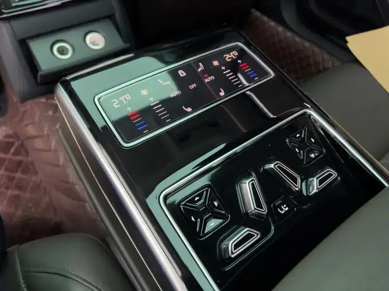2022 Audi A8 A8L 50 TFSI quattro Comfort Edition — миниатюра 14