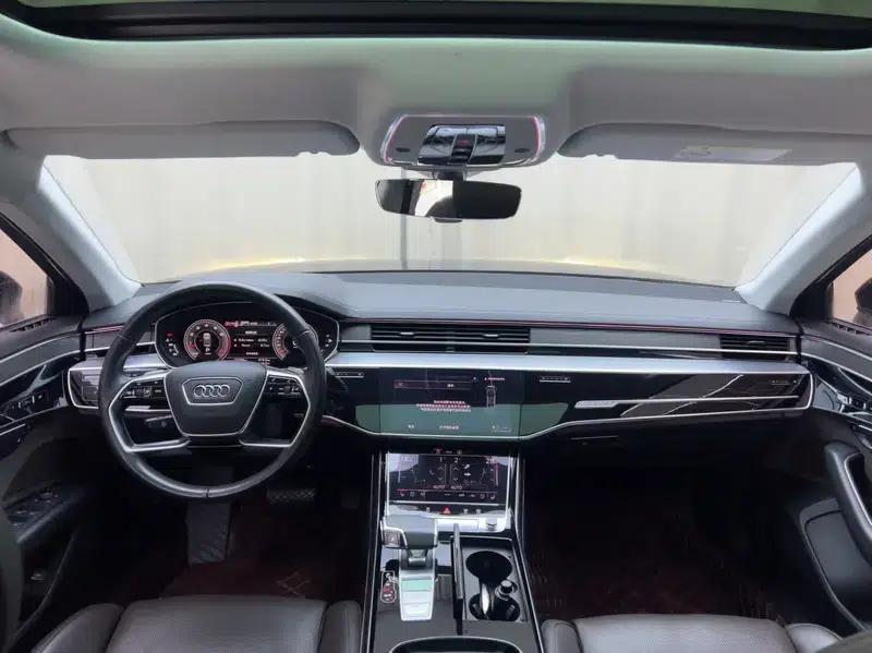 2022 Audi A8 A8L 50 TFSI quattro Comfort Edition — миниатюра 15