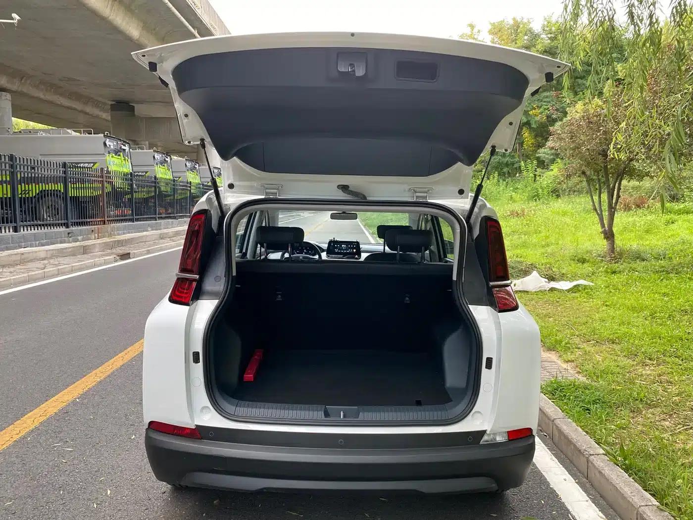 Bestune NAT 2023 PRO Comfort Travel Edition 425km — миниатюра 20