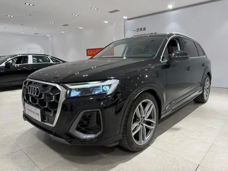 Audi Q7 2025 55 TFSI quattro S line Sport — миниатюра 1