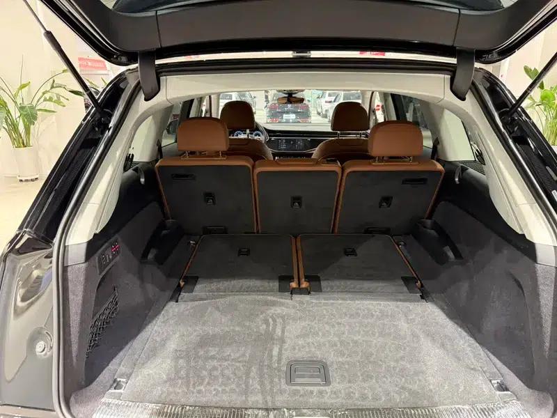 Audi Q7 2025 55 TFSI quattro S line Sport — миниатюра 14