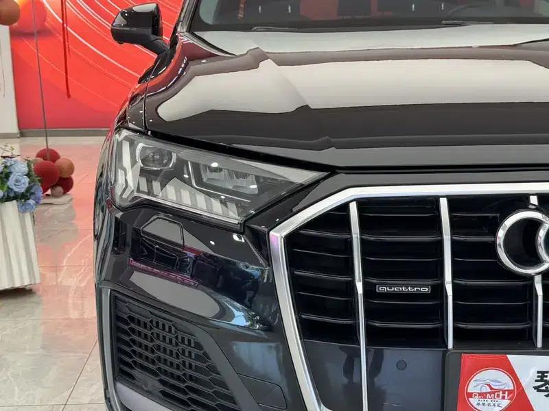Audi Q7 2021 55 TFSI quattro S line Sport — миниатюра 13