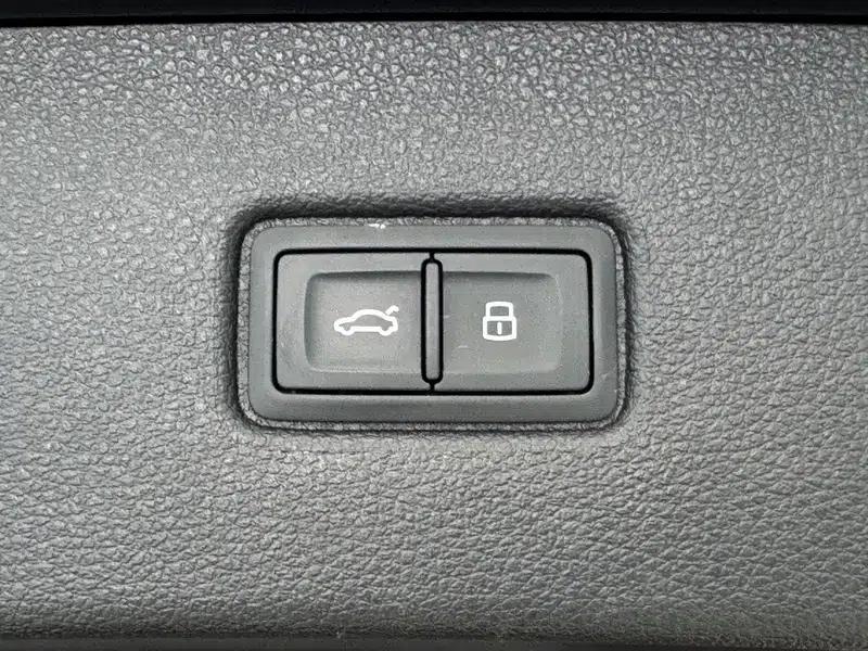 Audi Q7 2021 55 TFSI quattro S line Sport — миниатюра 14