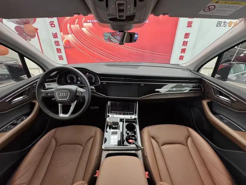 Audi Q7 2021 55 TFSI quattro S line Sport — миниатюра 19
